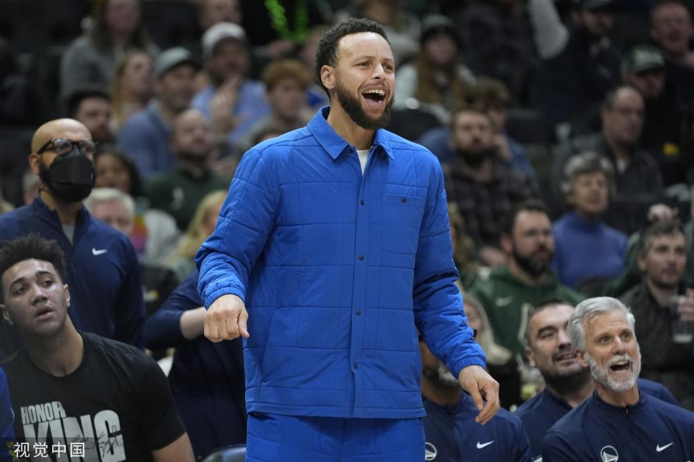 他在禁区内 他在禁区内