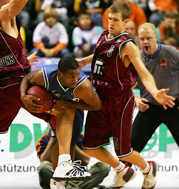 他又是如何 他又是如何