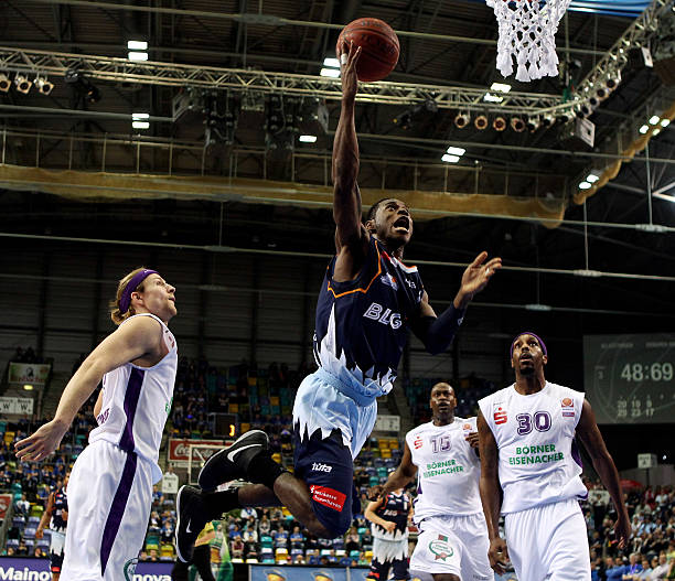 顿对阵豪门 顿对阵豪门