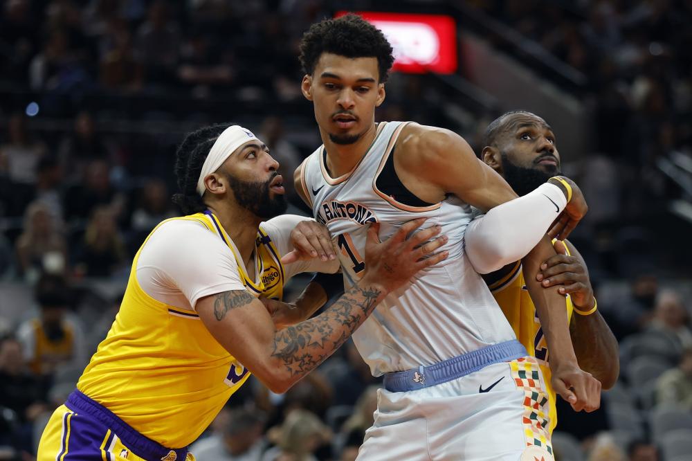 尤其是在防 尤其是在防