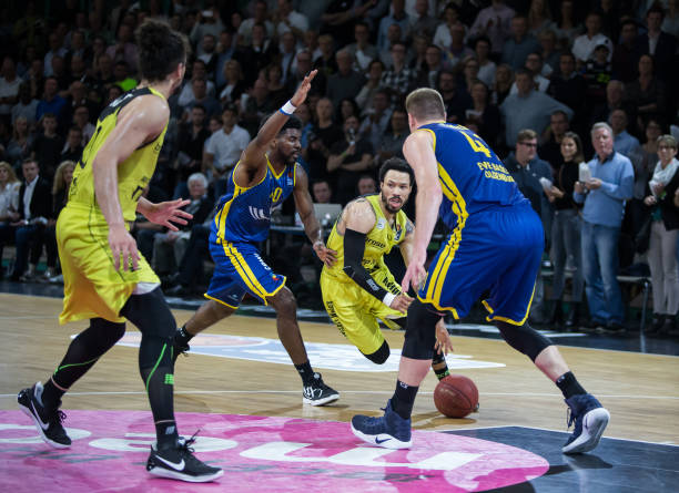 综合来看 综合来看